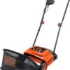 Black & Decker BLACK+DECKER GD300-QS Verticuteermachine - 600W - 30cm - Incl. 30 Liter Opvangbak 2 Black & Decker BLACK+DECKER GD300-QS Verticuteermachine - 600W - 30cm - Incl. 30 Liter Opvangbak -Tuingereedschap Winkel 1047x1200