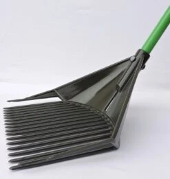 Golden Gark Multihark - Voor Harken, Scheppen En Zeven - Per Stuk – Groen 10 Golden Gark Multihark - Voor Harken, Scheppen En Zeven - Per Stuk – Groen -Tuingereedschap Winkel 1136x1200