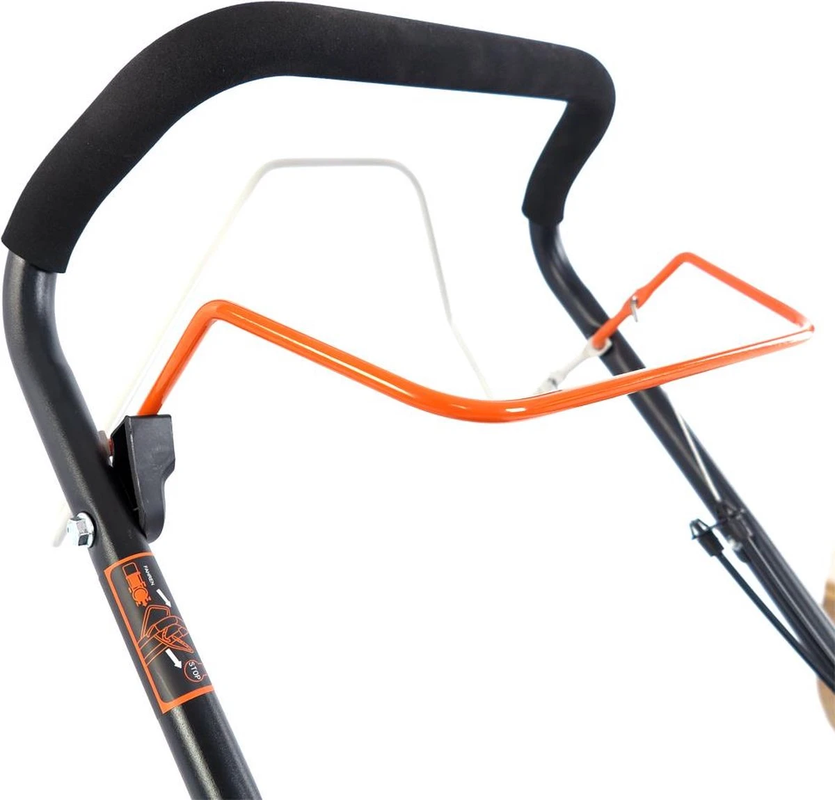 FUXTEC Grasmaaier Benzine - 46cm - Zelfrijdend / Zelftrekkend / Achterwielaandrijving - Mulchfunctie - Opvangbak 50L - FX-RM4646 9 FUXTEC Grasmaaier Benzine - 46cm - Zelfrijdend / Zelftrekkend / Achterwielaandrijving - Mulchfunctie - Opvangbak 50L - FX-RM4646 - Afbeelding 7