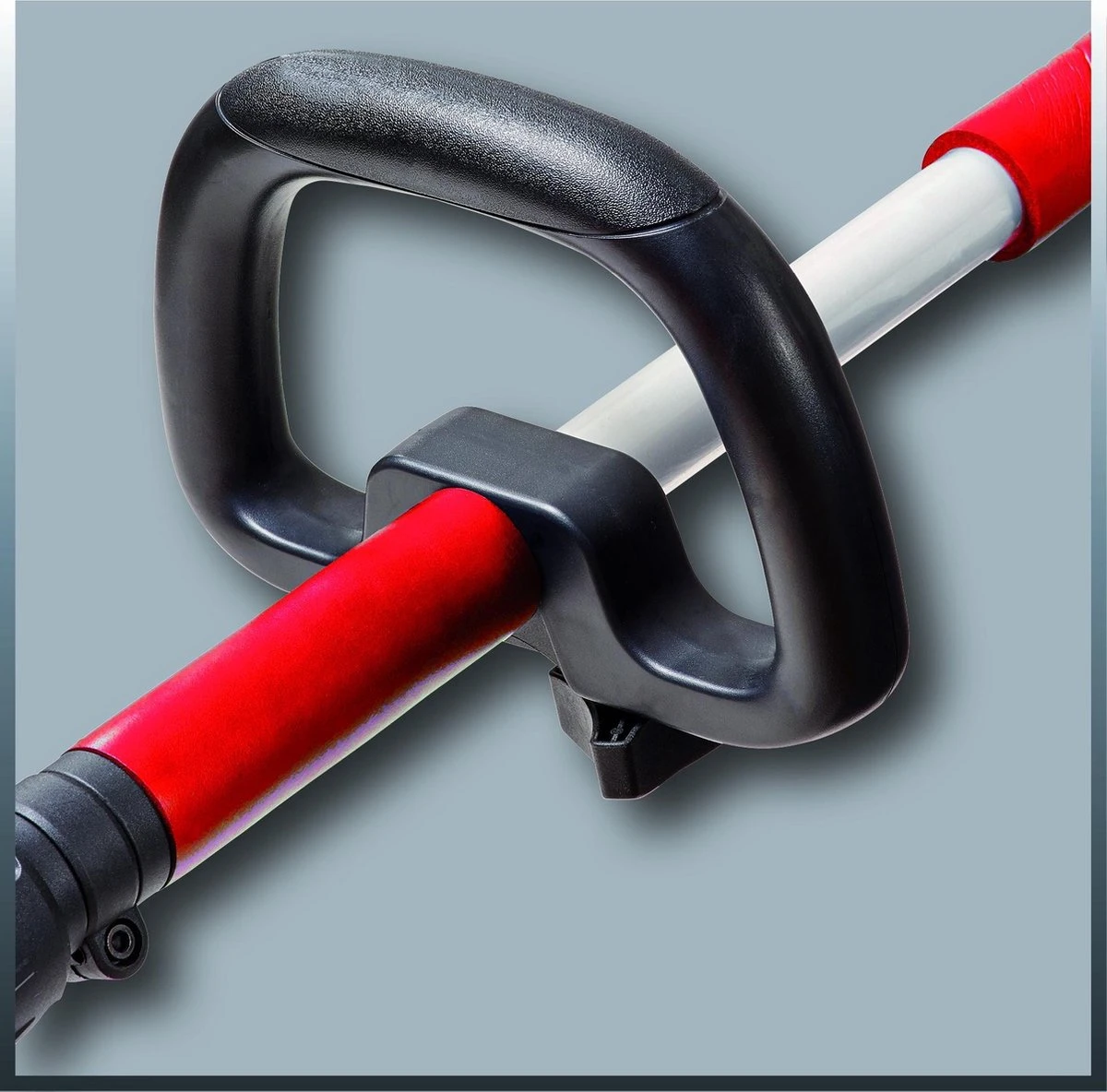 Einhell Telescoop Heggenschaar GC-HH 9048 (900 W - Snijkop Kantelbaar - Metalen Tandwielaandrijving - Telescopische Geleidesteel 50 Cm Verlengbaar - Extra Verstelbare Handgreep - Inclusief Draagriem) 6 Einhell Telescoop Heggenschaar GC-HH 9048 (900 W - Snijkop Kantelbaar - Metalen Tandwielaandrijving - Telescopische Geleidesteel 50 Cm Verlengbaar - Extra Verstelbare Handgreep - Inclusief Draagriem) - Afbeelding 4