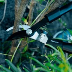 VONROC Snoeischaren Set / Snoeiset - 3-delig - Takkenschaar, Heggenschaar En Snoeischaar 19 VONROC Snoeischaren Set / Snoeiset - 3-delig - Takkenschaar, Heggenschaar En Snoeischaar -Tuingereedschap Winkel 1200x1200 43