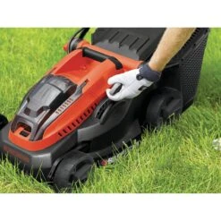 Black & Decker BLACK+DECKER CLM3825L2-QW Grasmaaier - 36V - 38cm - Incl. 2 Accu's & Lader -Tuingereedschap Winkel 1200x1200 673
