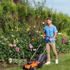 Black & Decker BLACK+DECKER BCMW3318N-XJ Grasmaaier - 18V - 33cm - Excl. Accu & Lader -Tuingereedschap Winkel 1200x1200 679