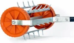 FUXTEC Gazonbeluchter / Verticuteerroller FX-RL400 -Tuingereedschap Winkel 1200x697