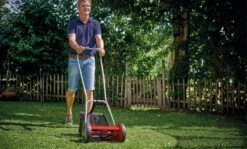 Einhell Kooimesmaaier - GC-HM 300 - Handmaaier - 30cm - 16L 20 Einhell Kooimesmaaier - GC-HM 300 - Handmaaier - 30cm - 16L -Tuingereedschap Winkel 1200x724 3
