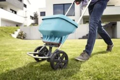 GARDENA Strooiwagen XL Strooikar - 800m2 - 18 Liter -Tuingereedschap Winkel 1200x799 126