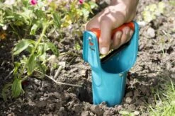 GARDENA Bollenplanter - Diepteaanduiding - Automatische Aardeloslating 15 GARDENA Bollenplanter - Diepteaanduiding - Automatische Aardeloslating -Tuingereedschap Winkel 1200x799 61