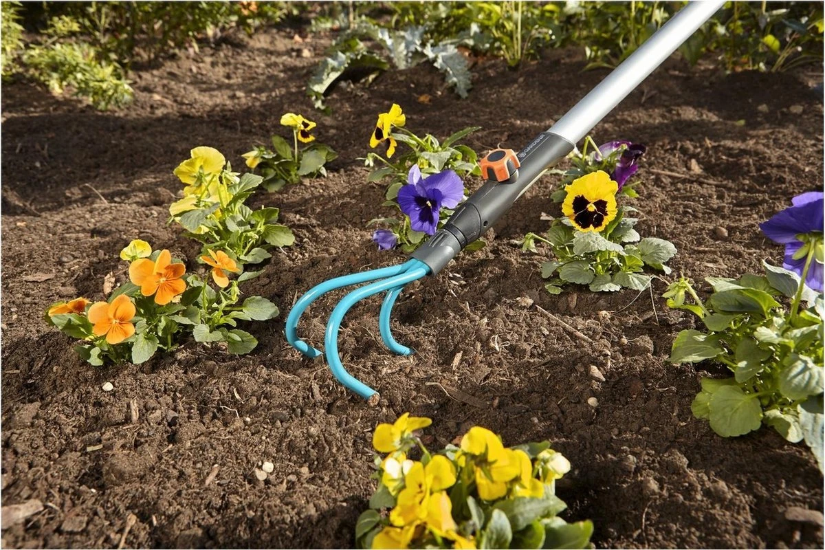 GARDENA Combisysteem Krabber Cultivatior - Werkbreedte 9 Cm - Aanbevolen Steellengte 130 Cm 11 GARDENA Combisysteem Krabber Cultivatior - Werkbreedte 9 Cm - Aanbevolen Steellengte 130 Cm - Afbeelding 9