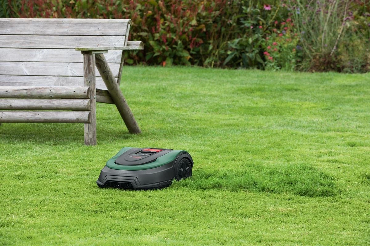 Bosch Indego XS 300 Robotmaaier - Maaibreedte 19 Cm - Voor Gazons Tot 300 M2 12 Bosch Indego XS 300 Robotmaaier - Maaibreedte 19 Cm - Voor Gazons Tot 300 M2 - Afbeelding 10