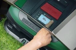 Bosch Indego XS 300 Robotmaaier - Maaibreedte 19 Cm - Voor Gazons Tot 300 M2 26 Bosch Indego XS 300 Robotmaaier - Maaibreedte 19 Cm - Voor Gazons Tot 300 M2 -Tuingereedschap Winkel 1200x800 235