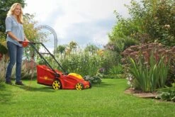 WOLF-Garten A 340 E Elektrische Grasmaaier - 1400 W - 34 Cm Maaibreedte - 30 Liter Opvangbak - Centrale Hoogte-instelling -Tuingereedschap Winkel 1200x801 9