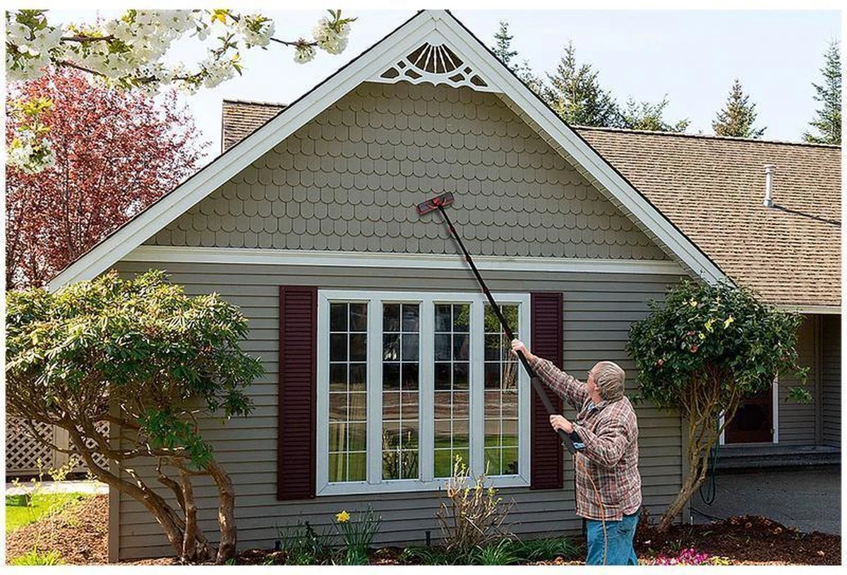 HIGHWALL Telescoopsteel Met Borstel - Glazenwassersset - Tot 4,6m Uitschuifbaar - Met Zeepdispenser 6 HIGHWALL Telescoopsteel Met Borstel - Glazenwassersset - Tot 4,6m Uitschuifbaar - Met Zeepdispenser - Afbeelding 4