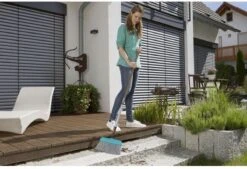 GARDENA Combisystem Terrasbezem - Breedte 32cm - Geadviseerde Steellengte 130cm 17 GARDENA Combisystem Terrasbezem - Breedte 32cm - Geadviseerde Steellengte 130cm -Tuingereedschap Winkel 1200x822 1