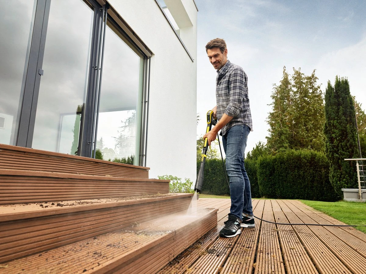 Kärcher K 5 Premium Smart Control Home Hogedrukreiniger - 2100W - 145 Bar - 40 M²/h - Met Terrasreiniger 19 Kärcher K 5 Premium Smart Control Home Hogedrukreiniger - 2100W - 145 Bar - 40 M²/h - Met Terrasreiniger - Afbeelding 17