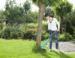 GARDENA - SmallCut Trimmer 300/23 - Grastrimmer (gemotoriseerd) - 300W - Maaibreedte 23 Cm -Tuingereedschap Winkel 1200x932