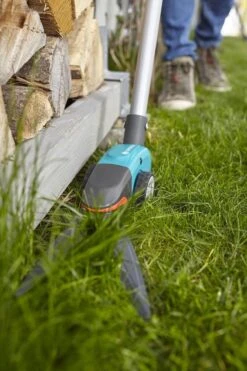 GARDENA Comfort Grasschaar - Op Steel 23 GARDENA Comfort Grasschaar - Op Steel -Tuingereedschap Winkel 799x1200 11