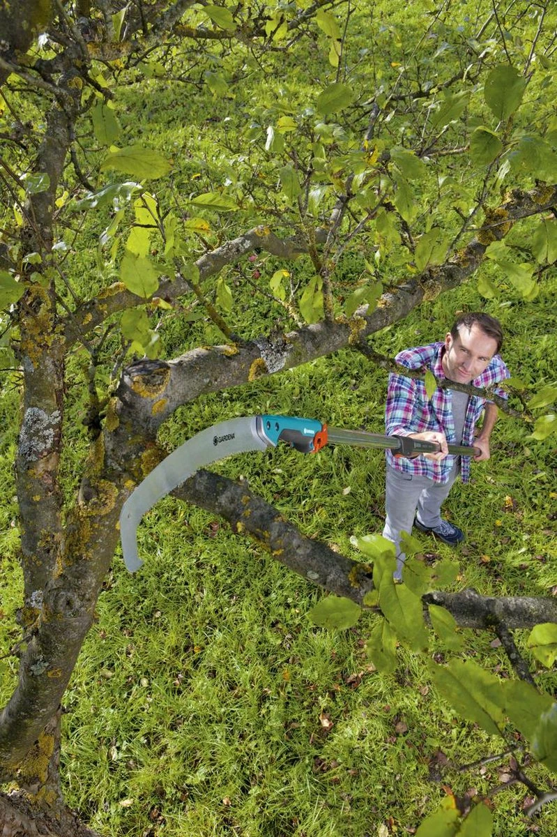 GARDENA Combisysteem Snoeizaag 300PP Curved Takkenzaag - Meslengte 315 Mm - Exclusief Verlengstok 8 GARDENA Combisysteem Snoeizaag 300PP Curved Takkenzaag - Meslengte 315 Mm - Exclusief Verlengstok - Afbeelding 6