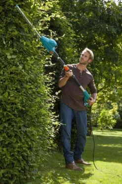 GARDENA - Telescopische THS 500/48 - Heggenschaar (gemotoriseerd) - 48 Cm Meslengte - 25 Mm Tandmes Opening 18 GARDENA - Telescopische THS 500/48 - Heggenschaar (gemotoriseerd) - 48 Cm Meslengte - 25 Mm Tandmes Opening -Tuingereedschap Winkel 800x1200