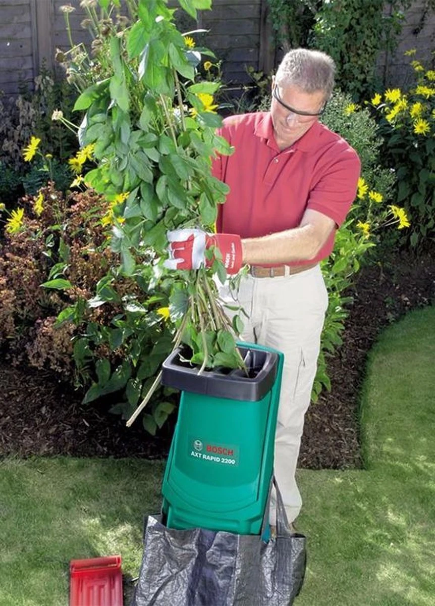 Bosch AXT Rapid 2200 Hakselaar - 2200 W - 90 Kg/u 8 Bosch AXT Rapid 2200 Hakselaar - 2200 W - 90 Kg/u - Afbeelding 6