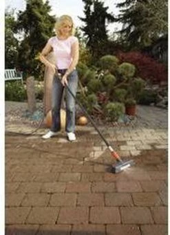 GARDENA Cleansystem Comfort Schrobber - Reinigen Van Paden - Terras - Oprit -Tuingereedschap Winkel 873x1200 1